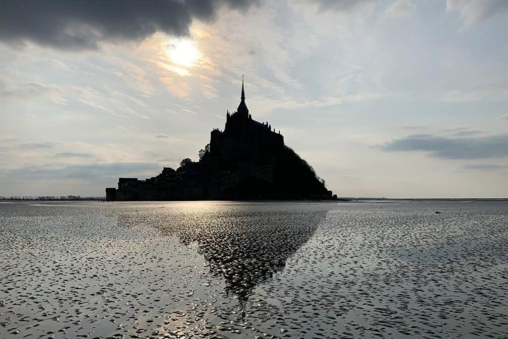 Ideal - Plage, Jardin & Jacuzzi, Proche Plage Et Thalasso - 1 A 6 Personnes Saint-Malo Exteriör bild